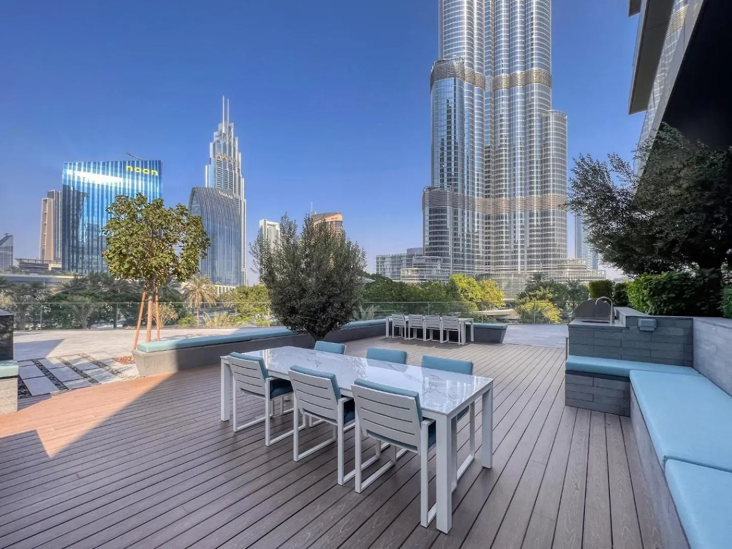 Skyline Symphony 3 Bedroom Apartment I Address Opera Residences I Iconic Burj Khalifa And Fountain Views I By Meerak دبي الإمارات العربية المتحدة