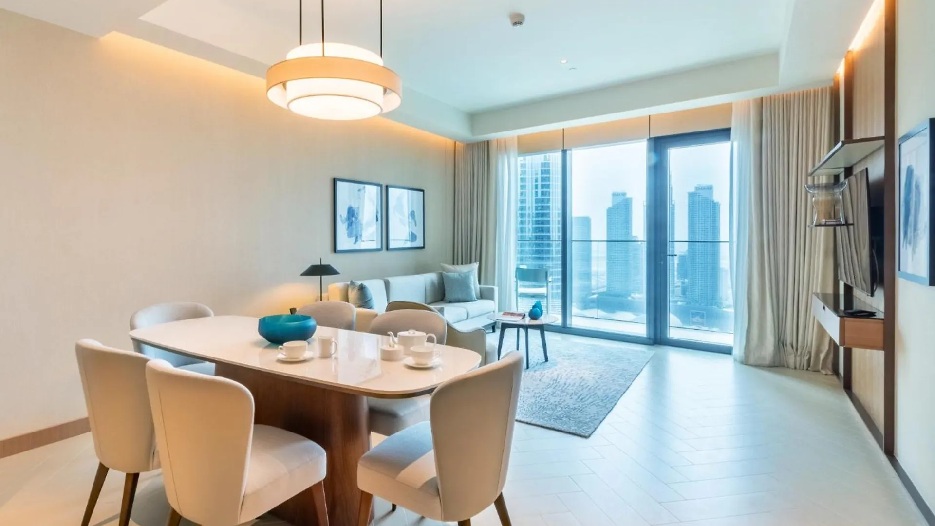 Skyline Symphony 3 Bedroom Apartment I Address Opera Residences I Iconic Burj Khalifa And Fountain Views I By Meerak دبي