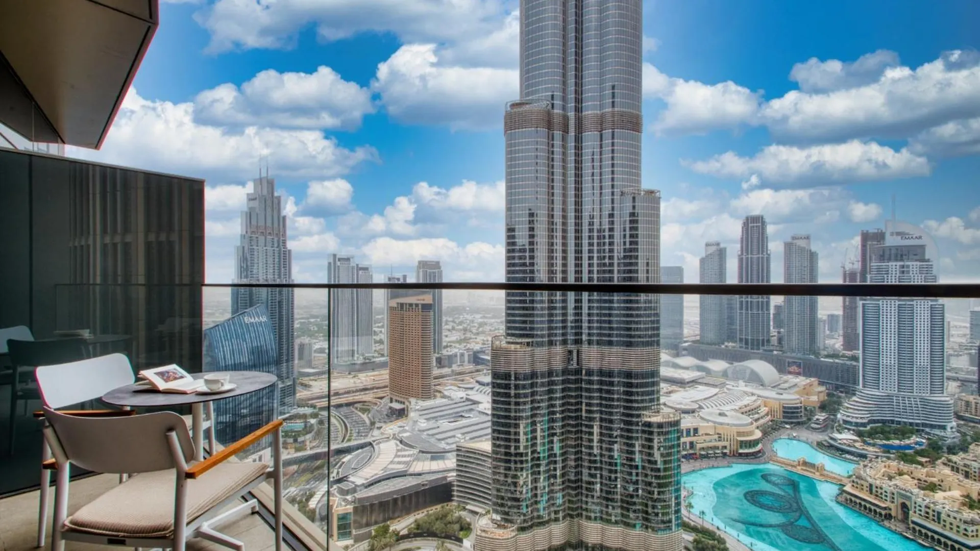 Skyline Symphony 3 Bedroom Apartment I Address Opera Residences I Iconic Burj Khalifa And Fountain Views I By Meerak دبي