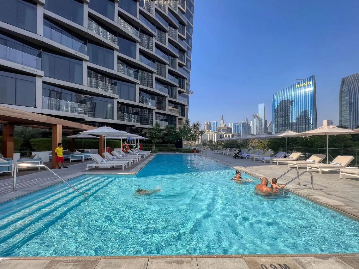 Skyline Symphony 3 Bedroom Apartment I Address Opera Residences I Iconic Burj Khalifa And Fountain Views I By Meerak دبي