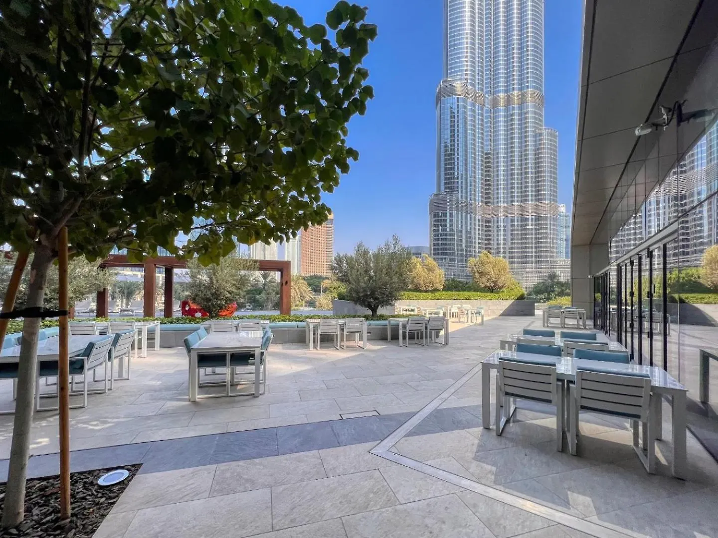 Skyline Symphony 3 Bedroom Apartment I Address Opera Residences I Iconic Burj Khalifa And Fountain Views I By Meerak دبي 0*,  الإمارات العربية المتحدة