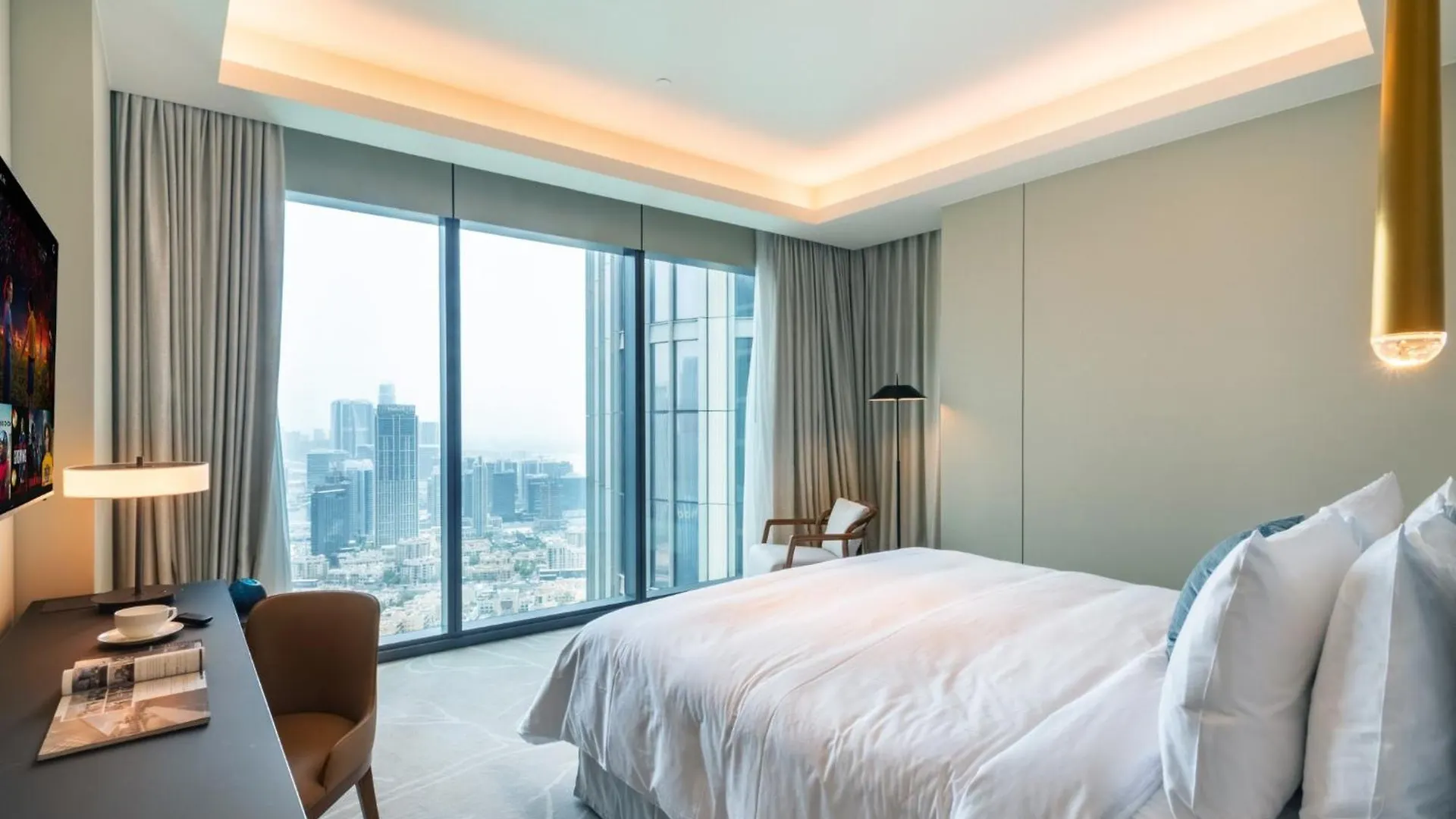 Skyline Symphony 3 Bedroom Apartment I Address Opera Residences I Iconic Burj Khalifa And Fountain Views I By Meerak دبي